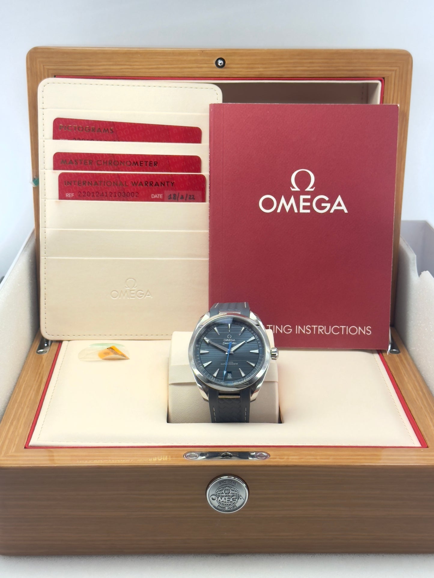 OMEGA SEAMASTER AQUA TERRA