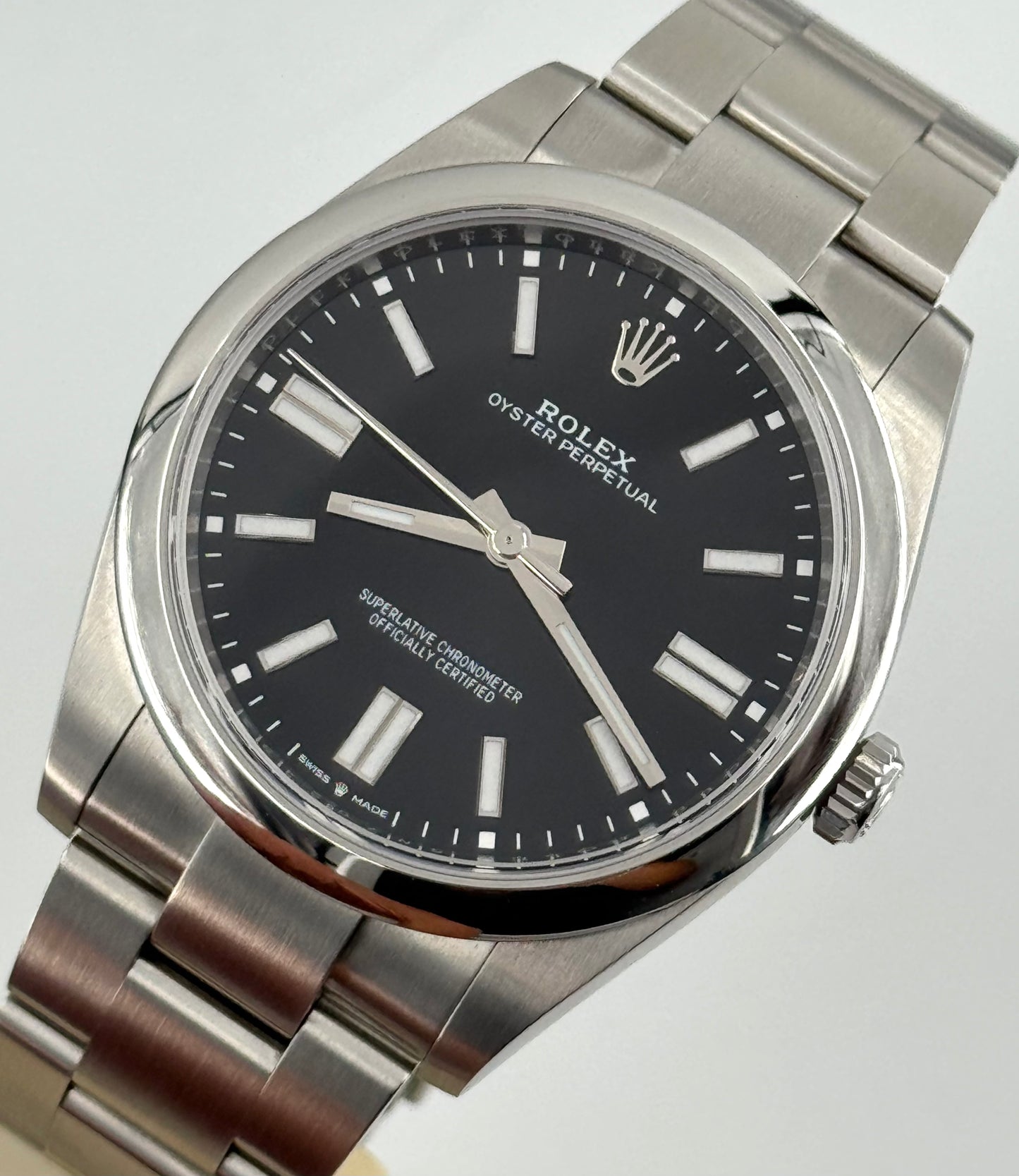 ROLEX OYSTER PERPETUAL BLACK DIAL