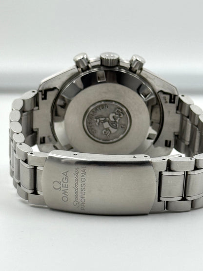 OMEGA SPEEDMASTER BROAD ARROW
